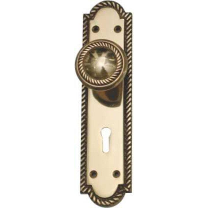 Georgian knob on back plate - with 2 Lever Lock