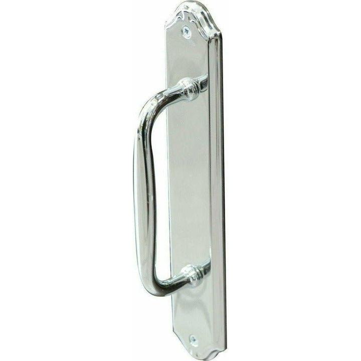 Shiny chrome pull handle on back plate