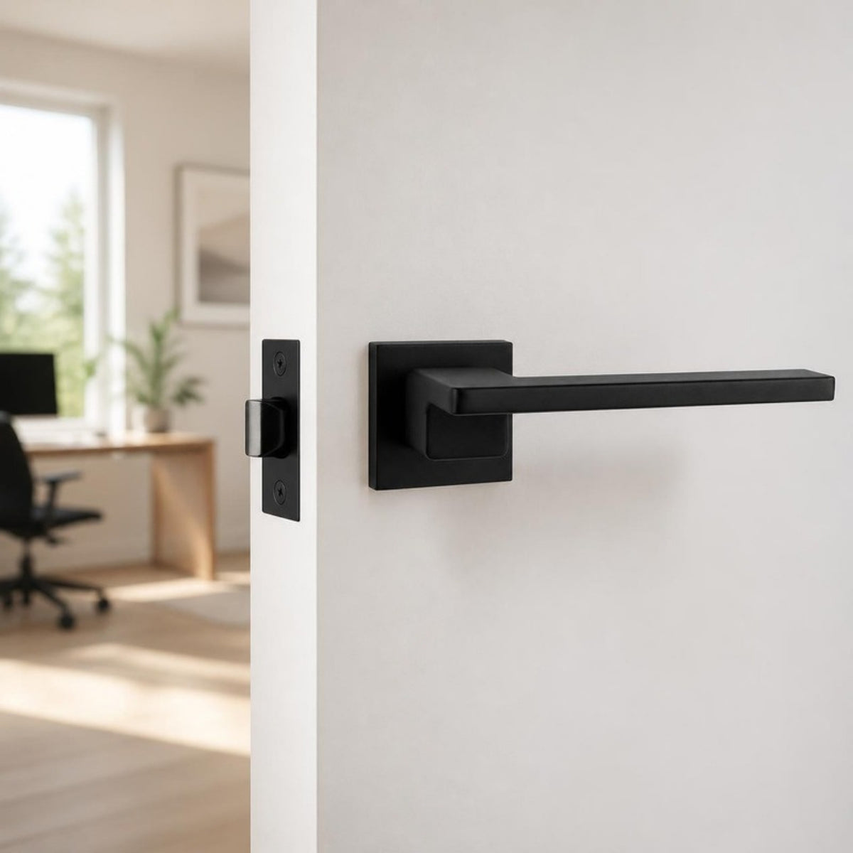 Slim lever handle on rose with step
