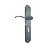 Classic lever handle on plate - Tupai™