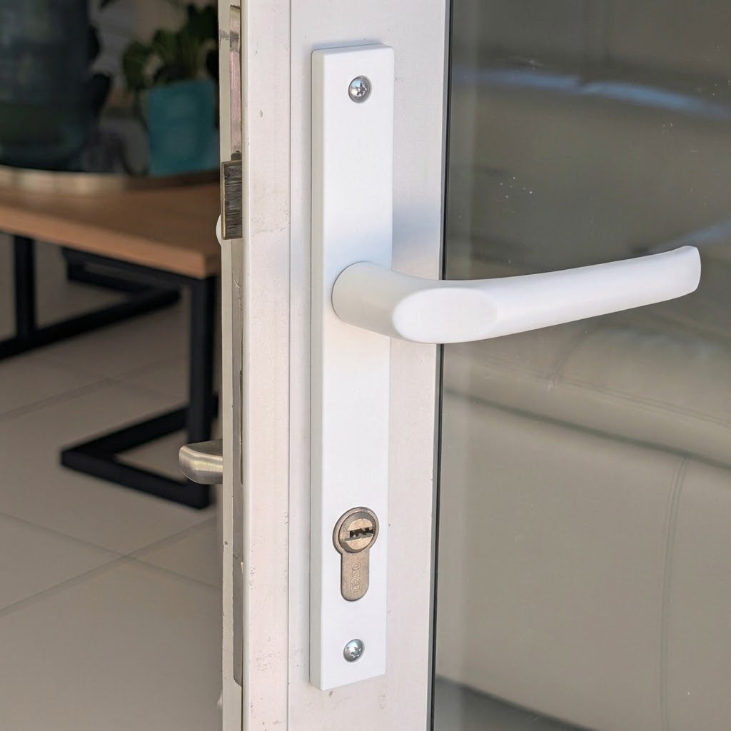 Slimline lever handle for aluminum doors white