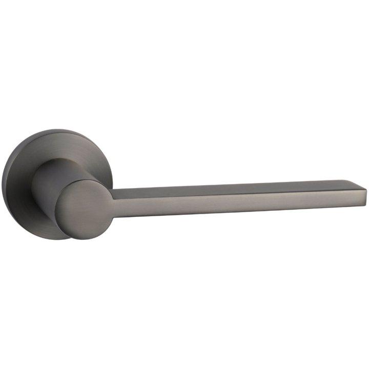 Slim design lever handle on round rose