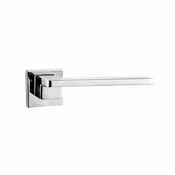 Slim lever handle on rose with step